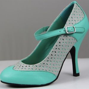 TUK Bombshell Pumps Mint Gray